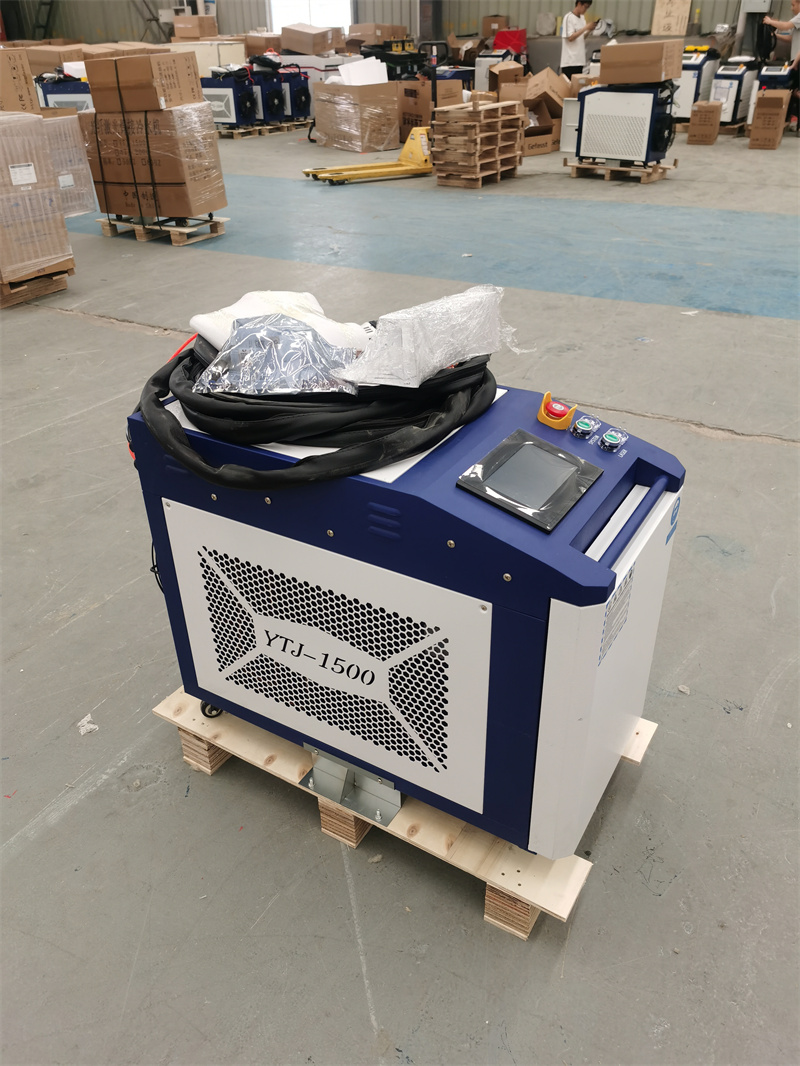 เครื่องเชื่อมเลเซอร์แบบระบายคว - Handheld Laser Welding Machine บทวิจารณ์และราคา