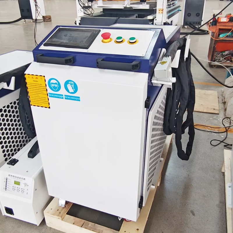 เครื่องทำความสะอาดด้วยเลเซอร์แ - Handheld Laser Welding Machine บทวิจารณ์และราคา